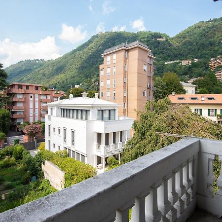 West Park Suite With Parking By Holiday Solutions 科莫 外观 照片